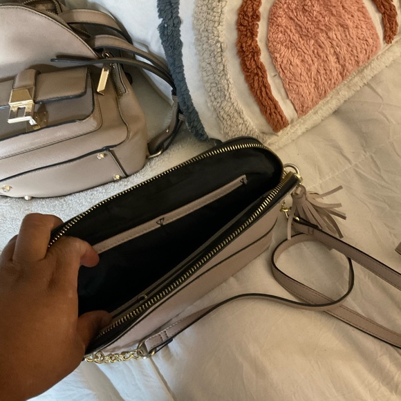 Steve Madden cross body - Picture 2 of 3